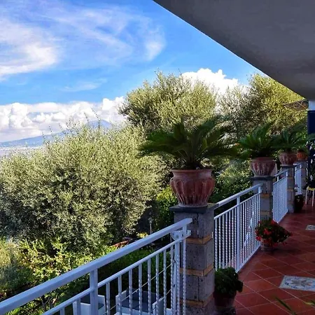 La Palombara Bed & Breakfast *
