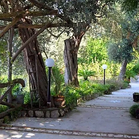 La Palombara לינה וארוחת בוקר